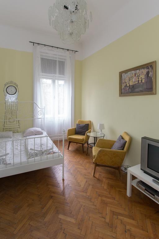 Wesselenyi Near Gozsdu Udvar Vendégház *